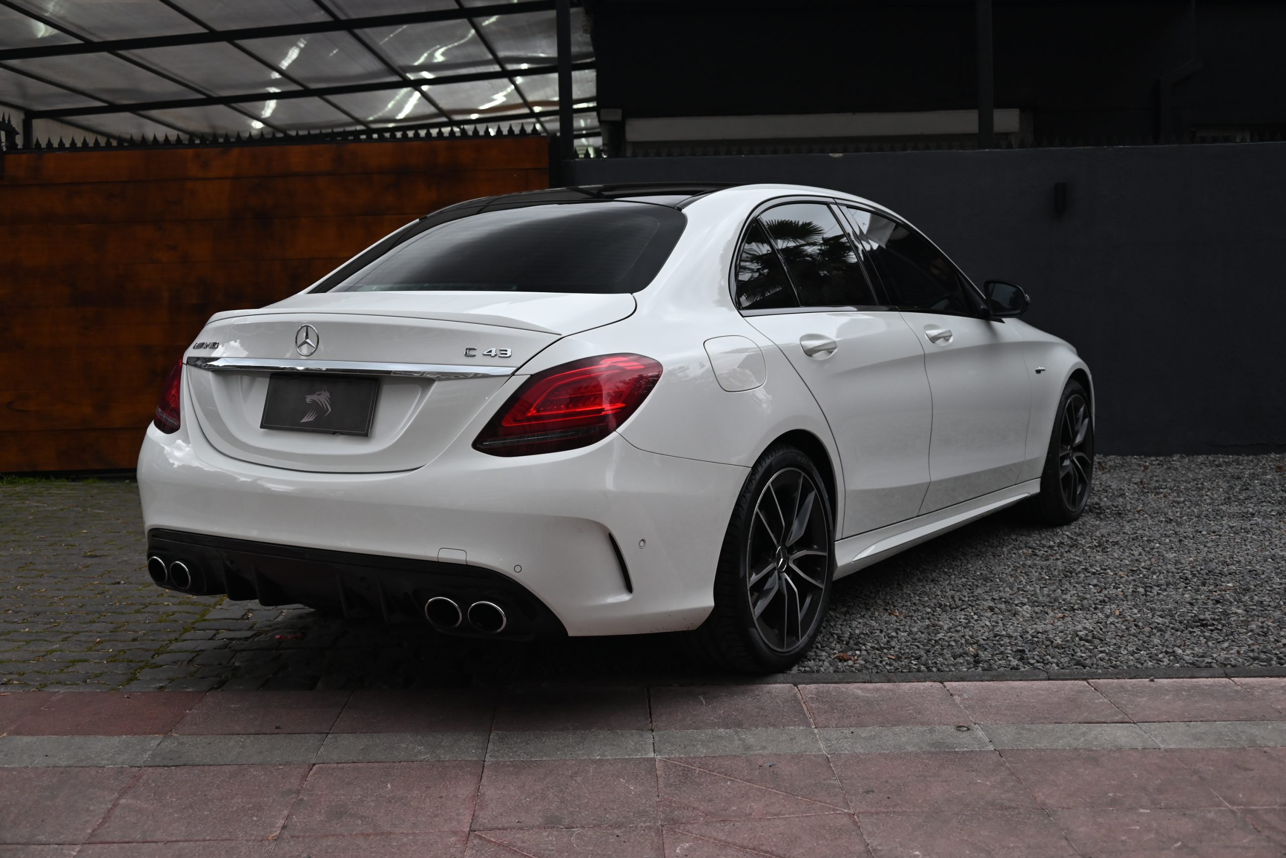 Mercedes-Benz C43 AMG 3.0 – Wolf Motors